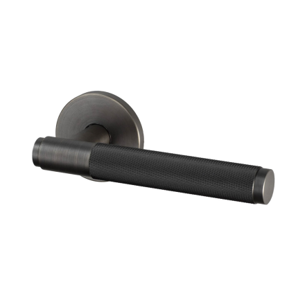 Buster and Punch Linear Türgriff auf Rosette smoked bronze